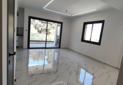 Zakaki, Limassol Apartment For Sale | 38073
