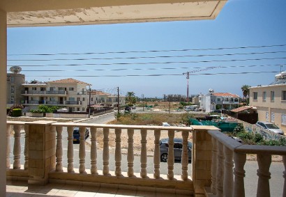 Paphos Town, Paphos Apartment For Sale | 49175