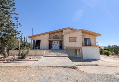Parekklisia, Limassol Detached Villa For Sale | 49182
