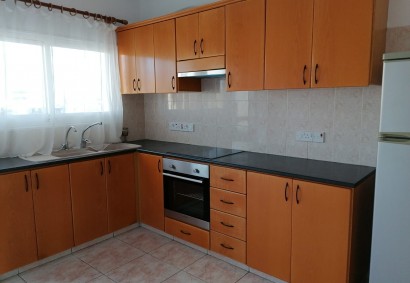 Mesa Yitonia, Limassol Apartment For Sale | 49212