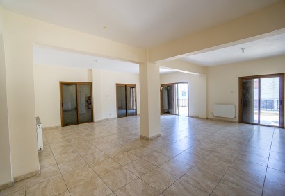 Kato Paphos, Paphos Office  For Rent | 49271