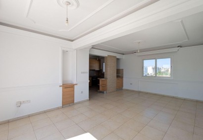 Aradippou, Larnaka Apartment For Sale | 49647