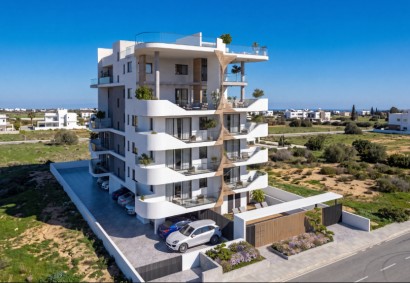 Larnaka - Makenzy, Larnaka Apartment For Sale | 48592