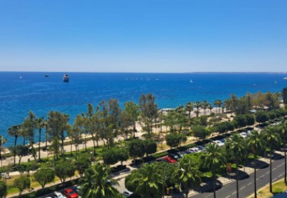 Molos, Limassol Apartment For Sale | 48050