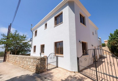 Ineia, Paphos Detached Villa For Sale | 50525
