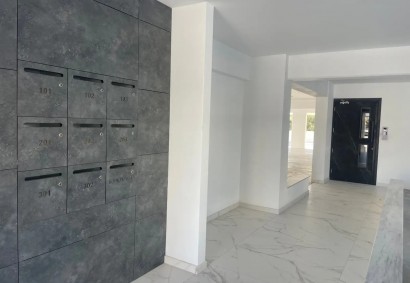Aradippou - Agios Fanourios Apartment For Rent | 50726