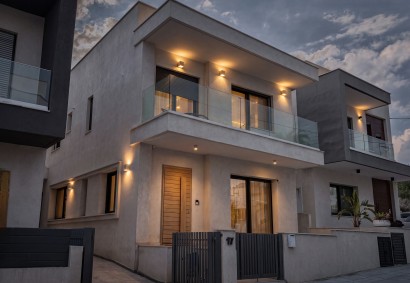 Agia Fyla, Limassol Detached Villa For Rent | 51111AA