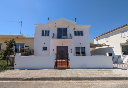 Dromolaxia, Larnaka Detached Villa For Sale | 51207