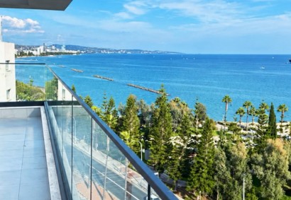 Molos, Limassol Apartment For Rent | 52159AA